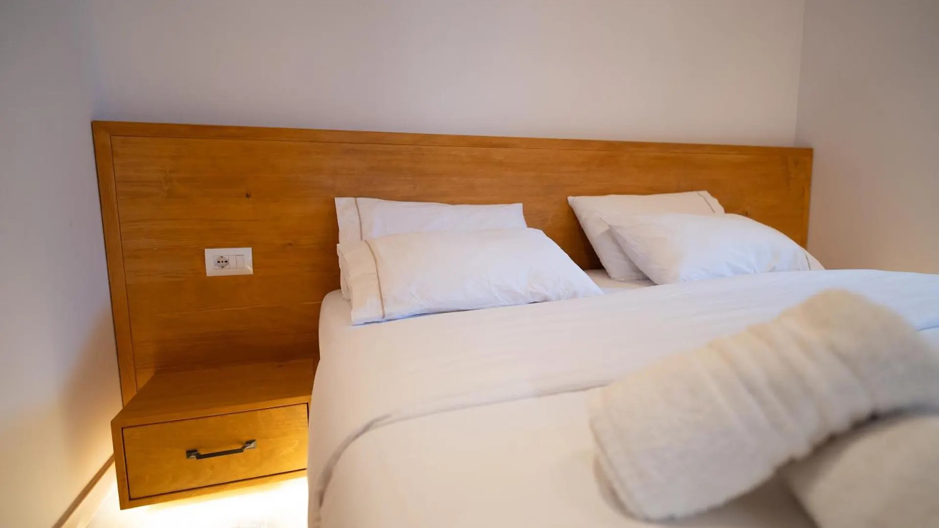 Bujtina Harusha Hotel Theth 0*,