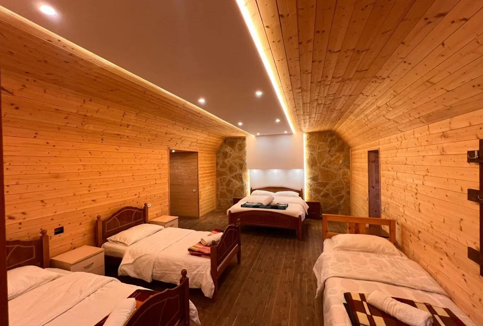 Bujtina Harusha Hotel Theth Guest house