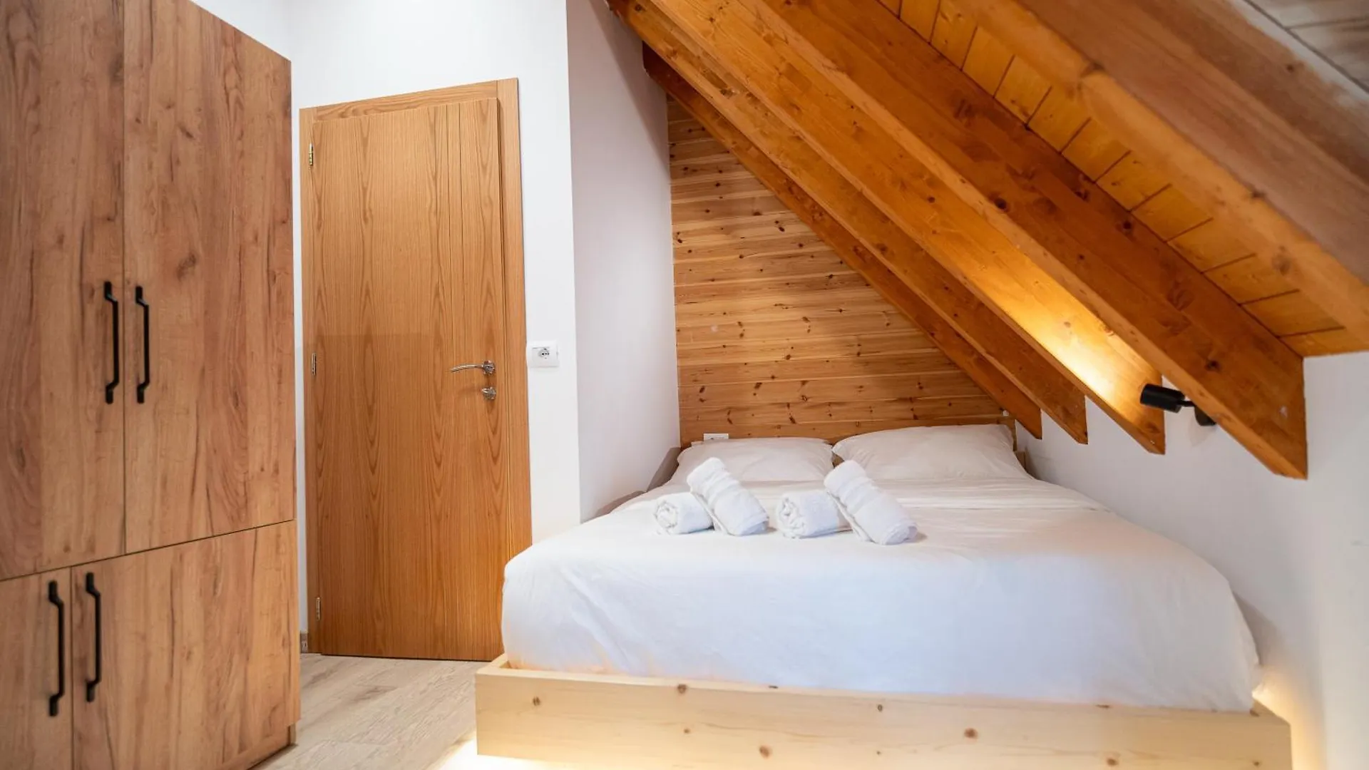 Gasthof Hotel Bujtina Harusha Theth